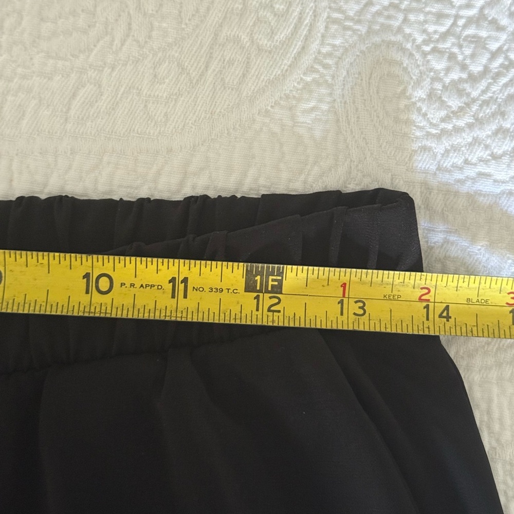 Elegant Black Women's Pants - Picture 9 of 15